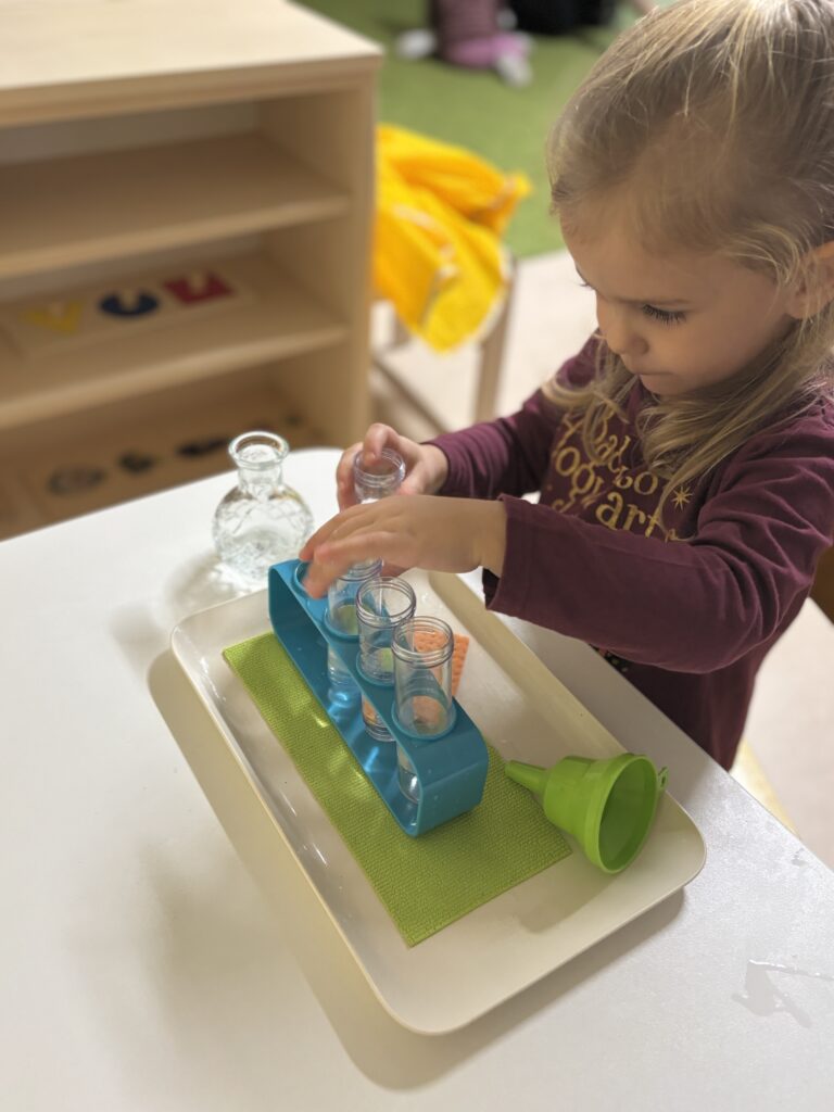 Montessori pracovní blok