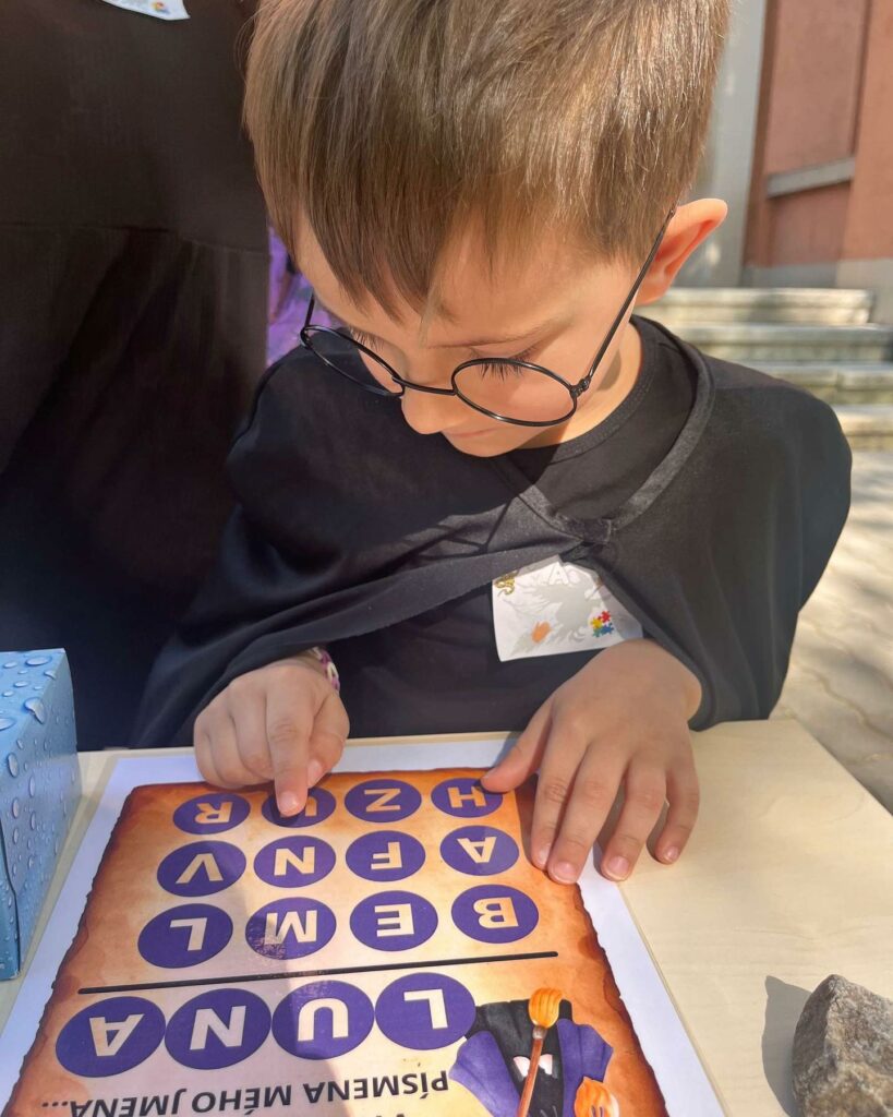 Montessori pracovní blok