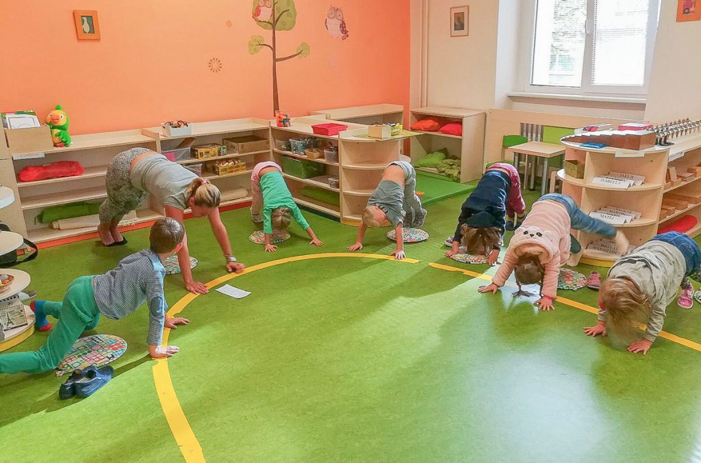 Od rozbřesku, po červánky – Den mezi dětmi v mateřské škole – Část I.